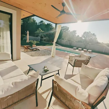 Villa House Tiho