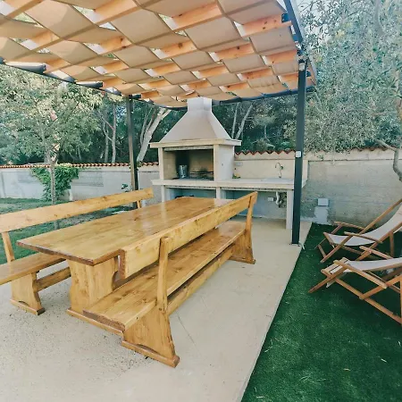 House Tiho - Exclusive Private Retreat With Pool